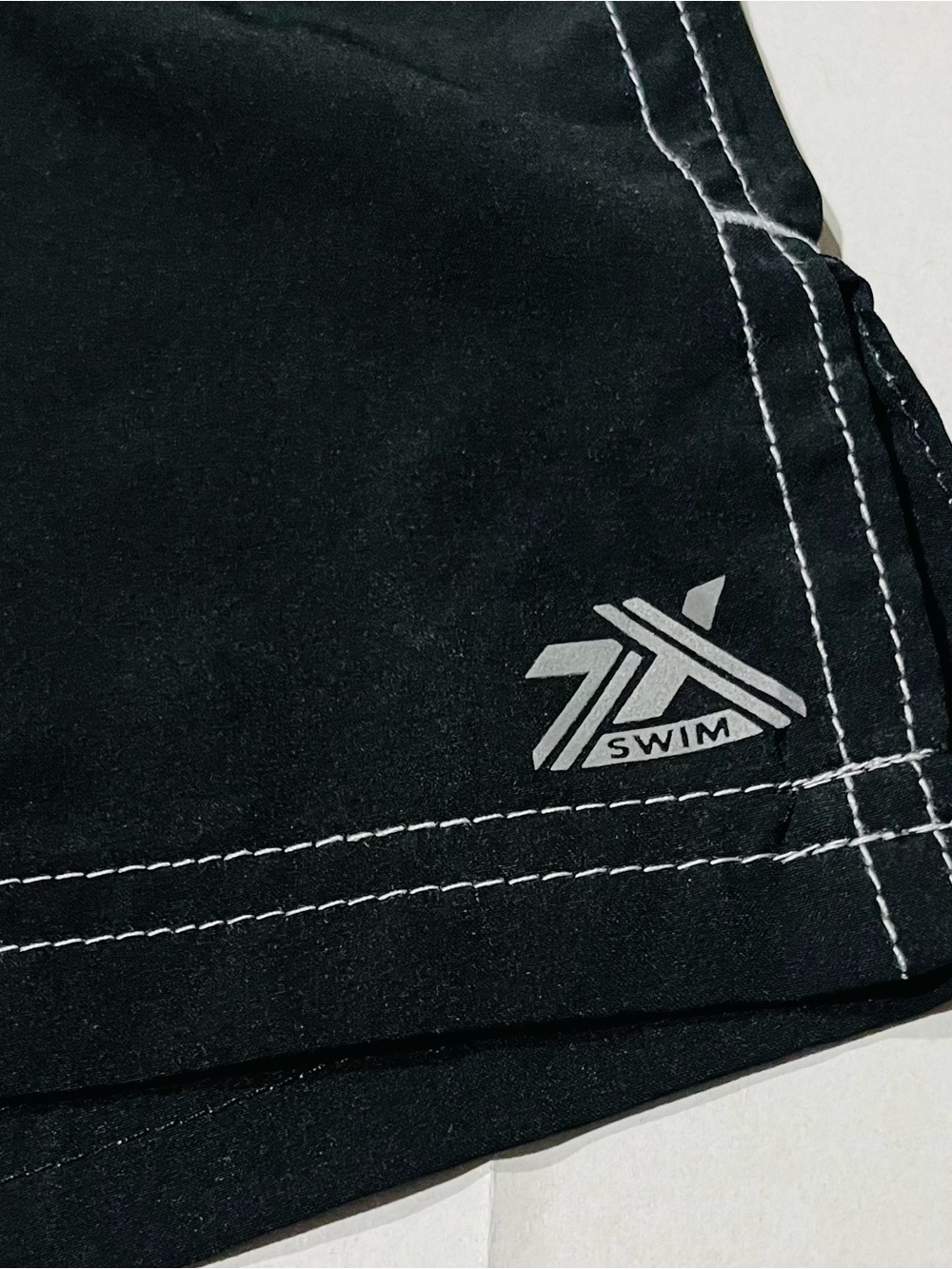 ZEROXPosur NWT Women’s black swim shorts featuring white stitching. SIZE 2X - Picture 6 of 13
